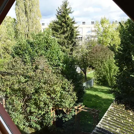 la maison aux jardins Charleville-Mézières Extérieur photo