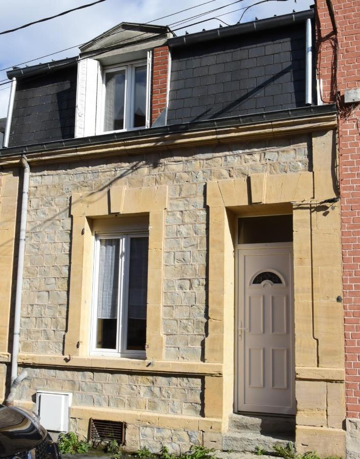 Casa de Férias La Maison Aux Jardins Charleville-Mézières